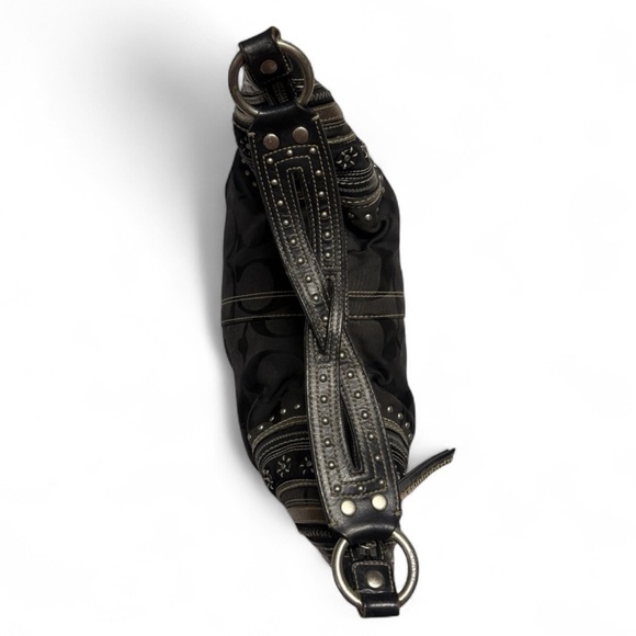 Coach RARE LTD Edition Soho Black Jacquard Studded Grommet Hobo Bag w/ wristlet - Picture 6 of 7